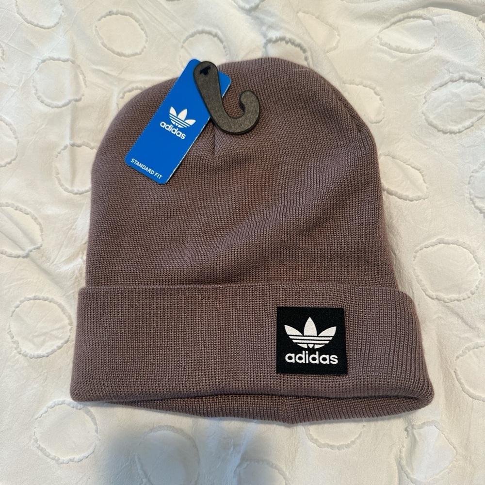 Adidas beanie
